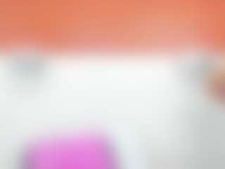 Live cam show with Aliicee-Green - Blonde Hair on CamwithHer