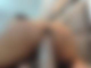 Live cam show with Aliicee-Green - Blonde Hair on Latina Girls