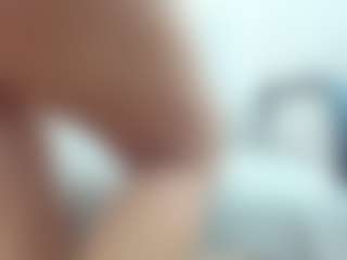 Live cam show with Aliicee-Green - Mature on Big Tits