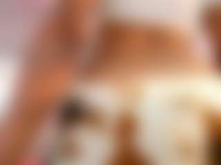 BLACK-ROSSE1's Live Sex Cam Show