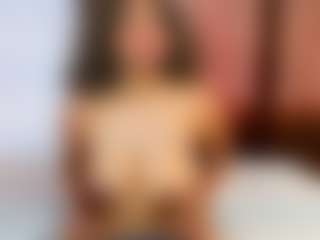 BLACK-ROSSE1's Live Sex Cam Show