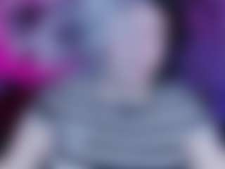 Live-Cam-Show mit KENZIESHARIK - Belly auf Camsoda
