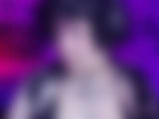Live cam show with KENZIESHARIK - Belly on Soda Cam