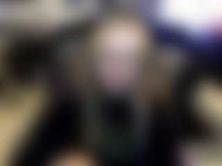 Live cam show with lunalovelyy - Flashing on madthumbs