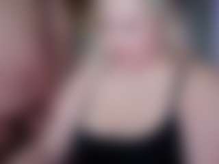 Piggy Rose's Live Sex Cam Show