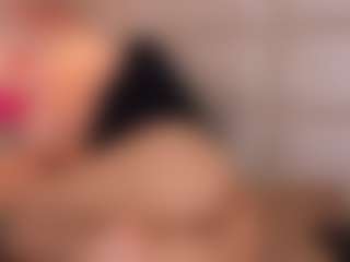 Aily Yozuko's Live Sex Cam Show