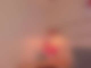 Show en direct avec Aily Yozuko - Skinny sur Camsoda
