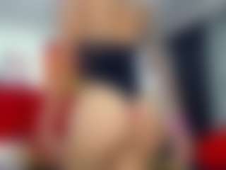 BUTTERFLY-TS's Live Sex Cam Show