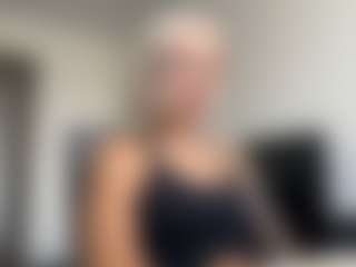 Live cam show with HotSweetbb - Sport on Stripli.com