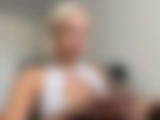 Live cam show with HotSweetbb - Sporty on https://playwithruby.com