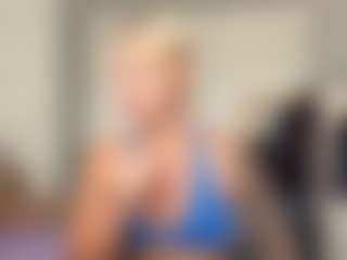 Live cam show with HotSweetbb - Sporty on https://playwithruby.com