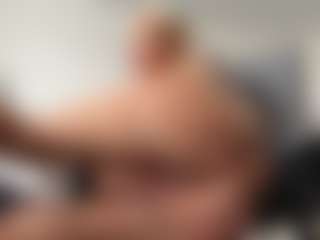 Live cam show with HotSweetbb - Sport on LiveSexCams6