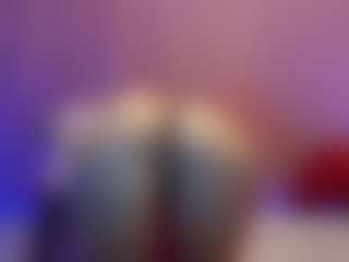 Live cam show with HotSweetbb - Thong on xblisslive.com
