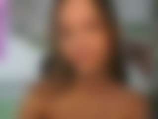 Live cam show with NatashaMiala - Eating Pussy on eurowanks.com