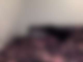 Sapphire Storm's Live Sex Cam Show