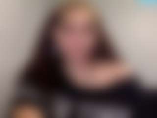 Sapphire Storm's Live Sex Cam Show
