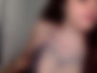 Sapphire Storm's Live Sex Cam Show