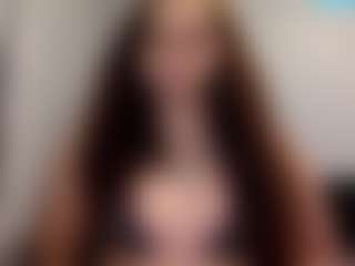 Sapphire Storm's Live Sex Cam Show