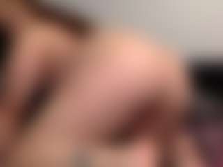 Sapphire Storm's Live Sex Cam Show