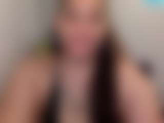 Sapphire Storm's Live Sex Cam Show