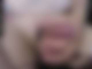 Maddog040's Live Sex Cam Show