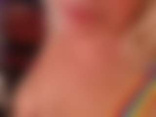 Live cam show with Magdalenaaa - Granny MILF on Instabang