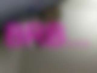 Cam Show en direct de Chloe-adamss
