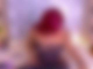 Live cam show with choco-dessert - Ebony on Chatstar | colombia