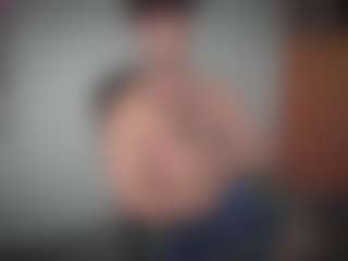 honestandrew's Live Sex Cam Show