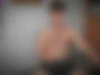 honestandrew's Live Sex Cam Show