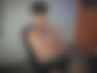 honestandrew's Live Sex Cam Show