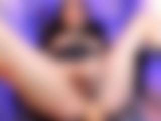 Live cam show with SaraCabali - Smoking on StripNow