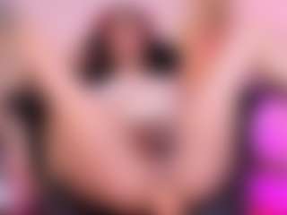 Live cam show with SaraCabali - English on Camsoda