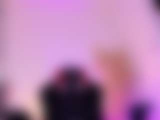 Live cam show with SaraCabali - English on TeamSkeetLive