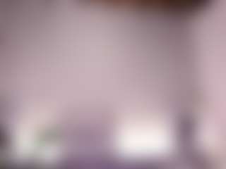 Live cam show with Ambra Cohelo - Eating Pussy on Cam Slut