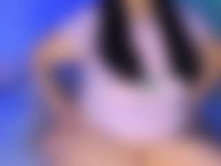 Live cam show with Emma - Big Clit on Hubzter Live