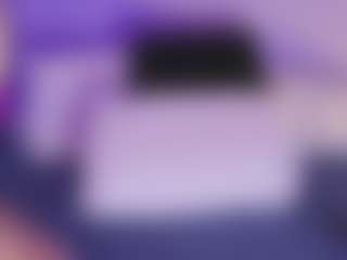 Live cam show with Emma - Big Clit on realtime-chat