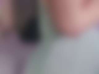 Live cam show with Emma - Geek on Hubzter Live