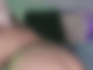 Emma's Live Sex Cam Show