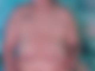 Live cam show with Emma - Big Tits on madthumbs