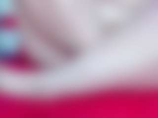 Live cam show with Sophie-Green - Femdom on madthumbs