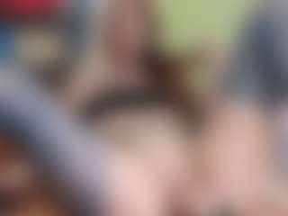 yulia999's Live Sex Cam Show