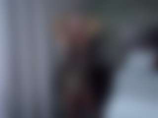 Live cam show with Allie Kay - Senior on Dare Cams