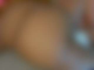 Live cam show with Taylor Sam - Brown Eyes Black on SmokeAndPoke