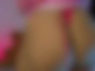 Live cam show with Taylor Sam - Curly on Soda Cam