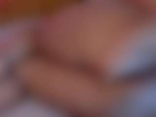 Live cam show with Taylor Sam - Morena on Soda Cam