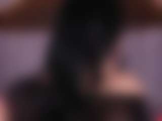 Emperatriz y Linsey's Live Sex Cam Show