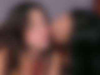Emperatriz y Linsey's Live Sex Cam Show
