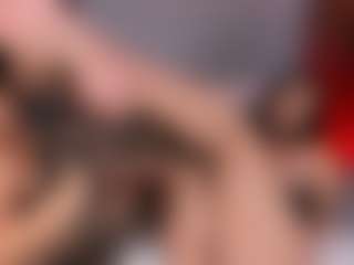 Emperatriz y Linsey's Live Sex Cam Show