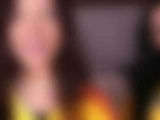 Emperatriz y Linsey's Live Sex Cam Show